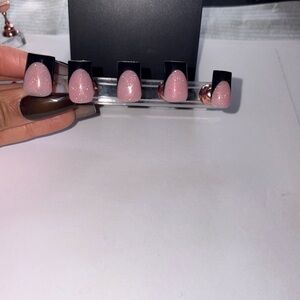 Pink Glitter Press-On Nails
